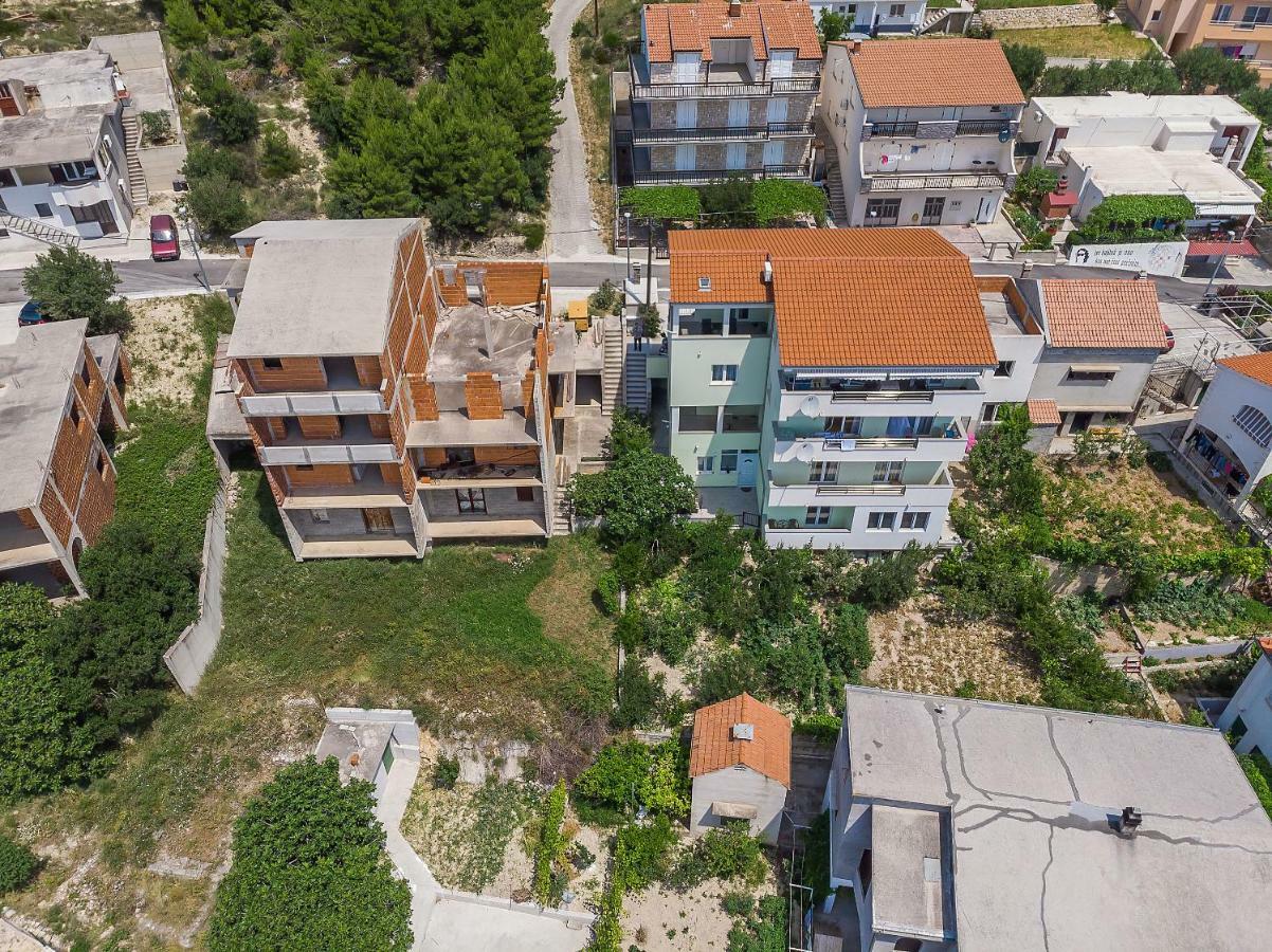 Apartment Ivano Dugi Rat Buitenkant foto